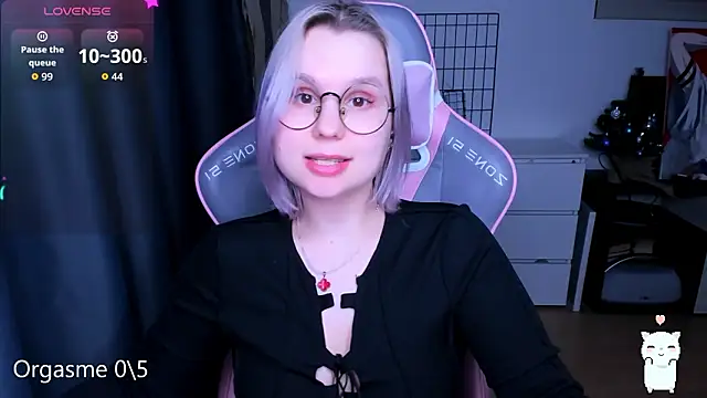 miray_kuriyama123's Live XXX Chat