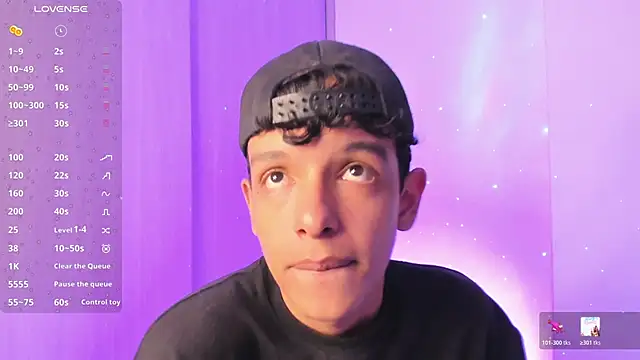 Maxfrost1's Webcam Show