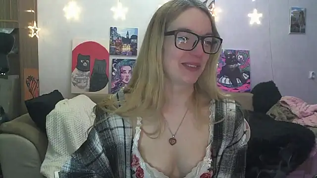 SecretSophia's Live XXX Chat