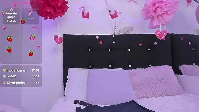 anniie__evans (F teen) - use my anal lush for the first time🍑🙈