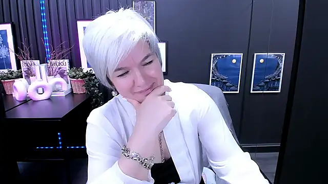 CarmenSoft's Live XXX Chat