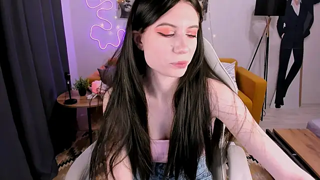 sweet_richal (F young) - make my pussy wet daddy