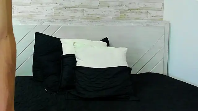 Jordi_Cooper live sex cam