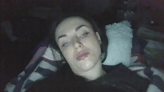 Trinsy_Love's Live XXX Chat