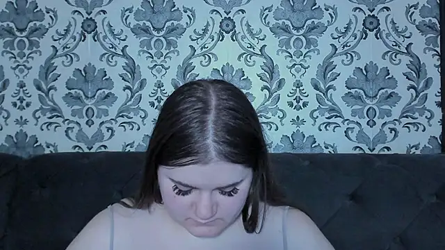 LissaBigTitts live sex cam