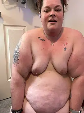 MsStrawbooty's Live XXX Chat