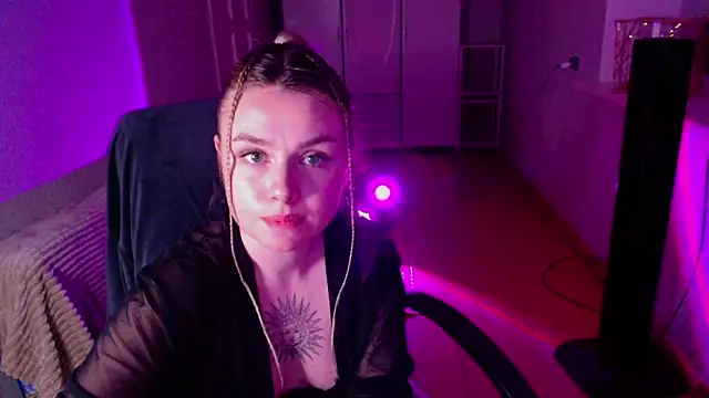 AngelicaHollywood's Live XXX Chat