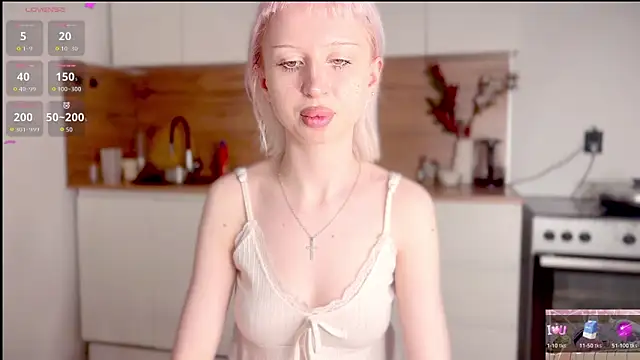 MikaPink's Live XXX Chat