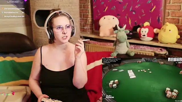 GamerGirl_Eve webcam