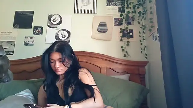 ellianajean's Live XXX Chat