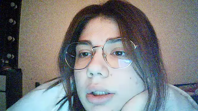 Tenovira's Webcam Show