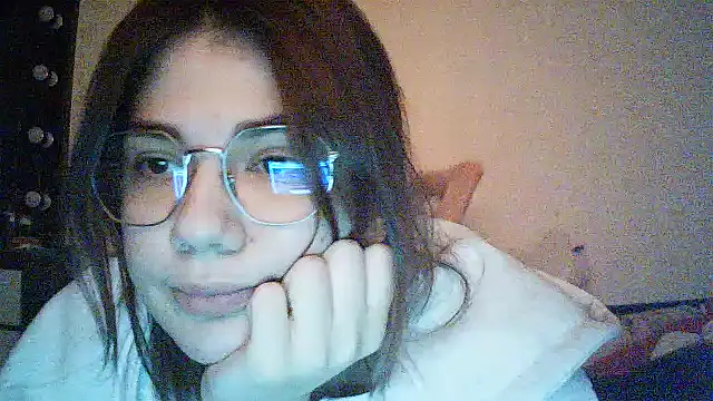 Tenovira's Live XXX Chat