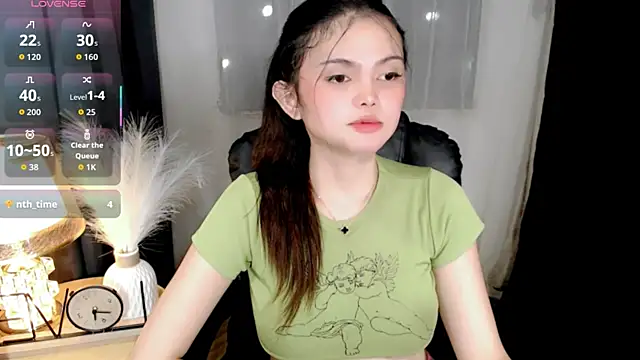 wildest_fantasy's Live XXX Chat