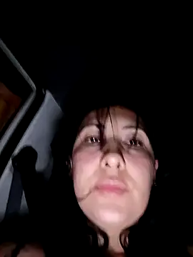 You-kitty2025's Live XXX Chat