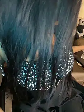 its_ur_flora's Webcam Show