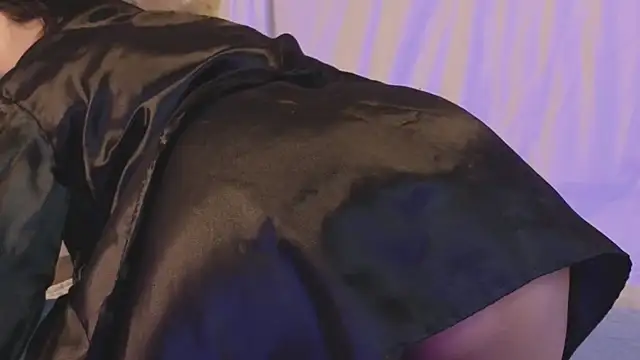 _Linoshka_1's Live XXX Chat