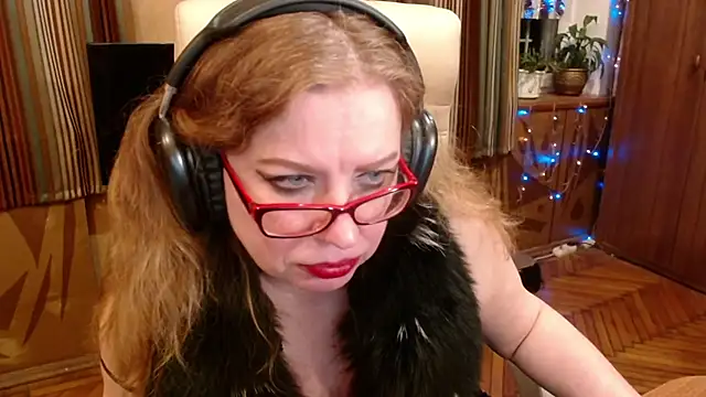 Miss_Tress' Webcam Show