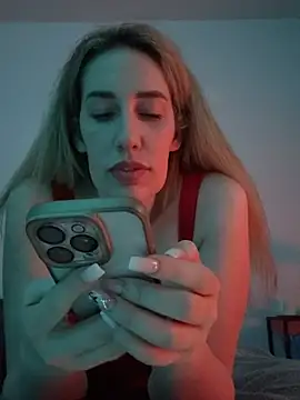 JuliaPrivat's Webcam Show