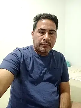 piscis46 (Ask my age) - Masturbarme