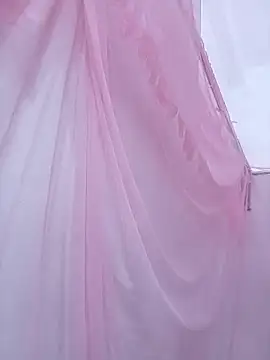 Phoebe-e's Webcam Show