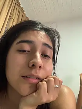 miaftmax's Live XXX Chat