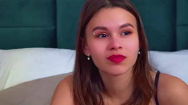 PollyLanders' Live XXX Chat