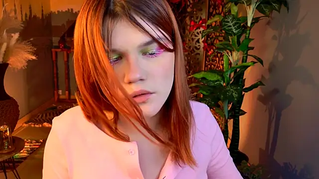 EllieFoxy's Webcam Show