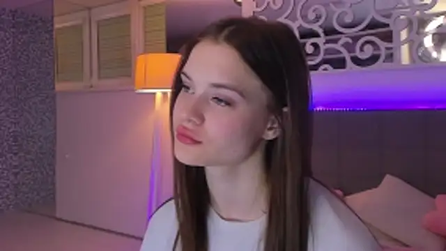 luisaclover - LuisaClover's free webcam - UK Sex Cams