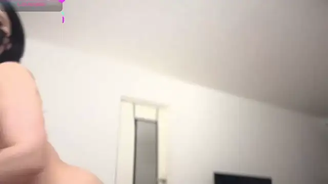 MiraHabibtek from StripChat is Freechat