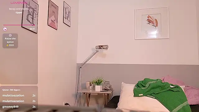 shyblacksweetiee - Shyblacksweetiee's free webcam - UK Sex Cams