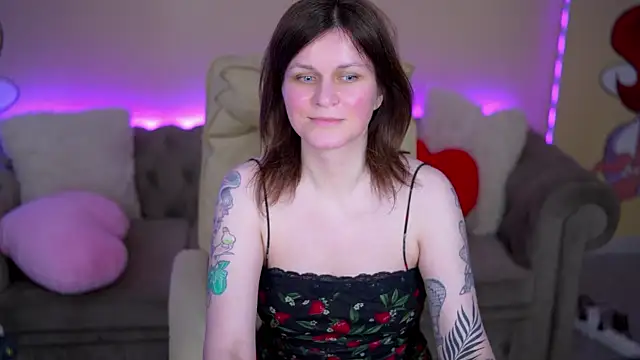 tinamelt - TinaMelt's free webcam