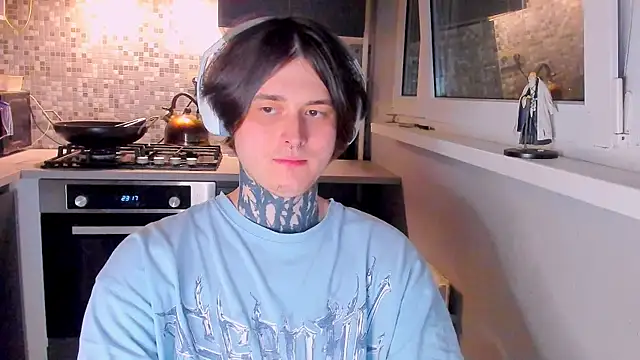 _torfin_ (M young) - cum show