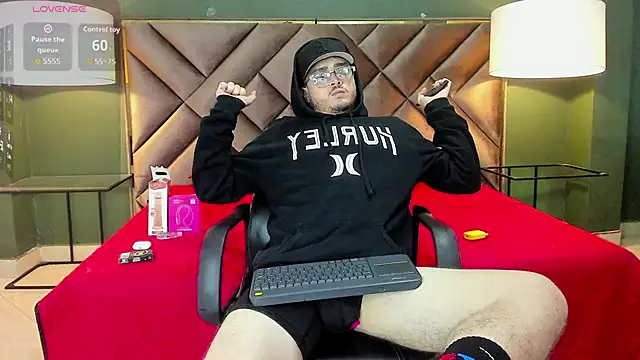 salvattore_muller (M twink) - Shoooow cummmmmmmmmmm and sexy dance