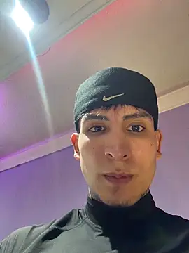 _tomy08calderon - _Tomy08calderon's free webcam - UK Sex Cams