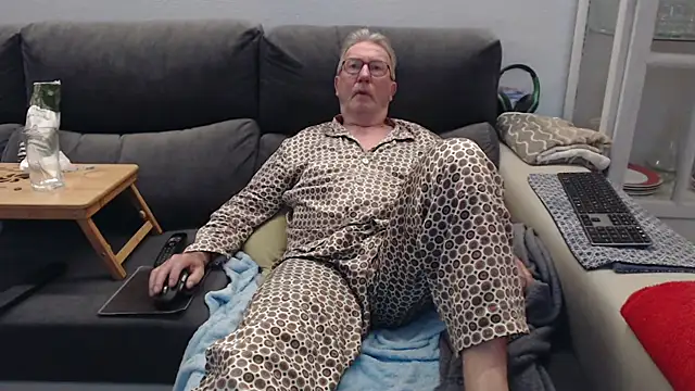 nudelschwanz (M grandpa) - Ausziehen