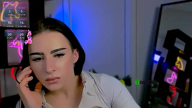 alia_skay (F teen) - show ass in pantins🍑🥵