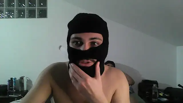 ptcasalprive's Webcam Show