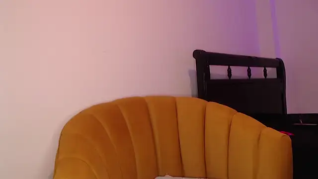 lucyymaximo's Webcam Show