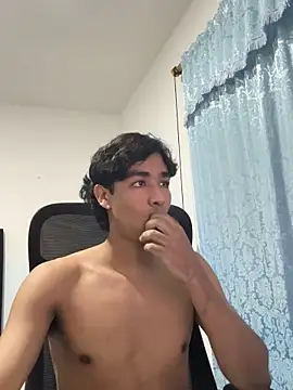 Pedestal_diamant's Webcam Show