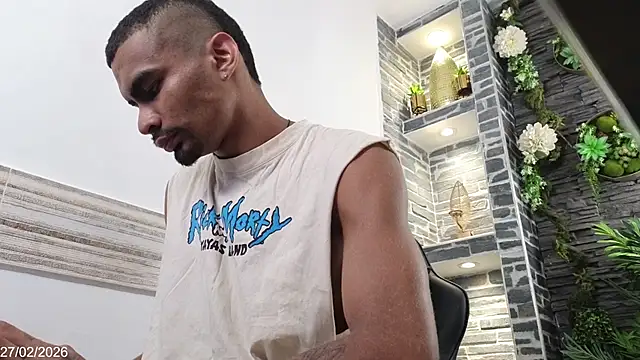 Rpoolrboy live sex cam