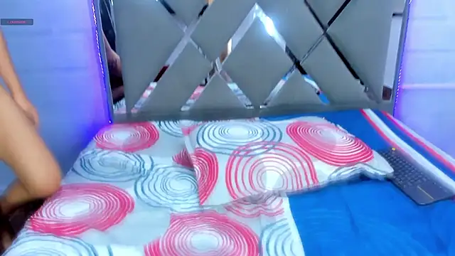 BunnyLove_'s Webcam Show