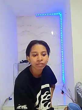 lucy_sluppy_hard's Webcam Show