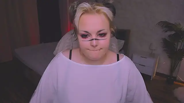 hwasamoore - HwasaMoore's free webcam