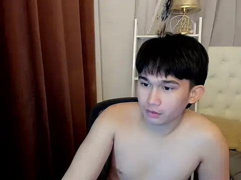 davincihugecock live sex cam