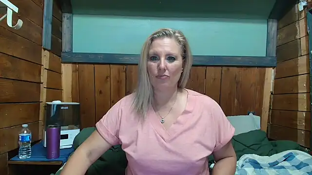 lisaxlovexxx - Lisaxlovexxx's free webcam - UK Sex Cams