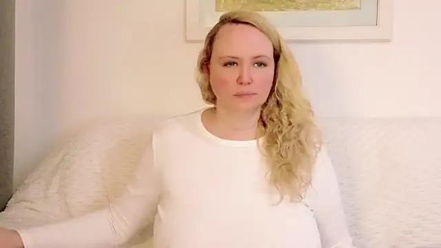 Sarah4you live sex cam