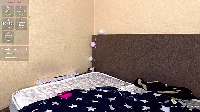 MidnightSophia's Live XXX Chat