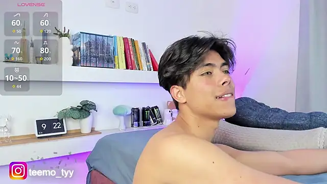 teemotwink (M twink) - dildo teasing