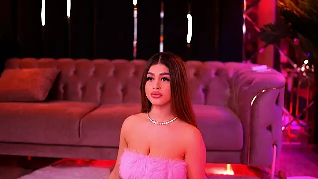 BellaNoirre's Live XXX Chat