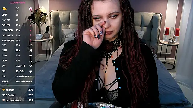 Miss_Maya_Mils' Webcam Show